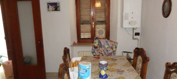 4 rooms House in Ziano Piacentino, Italy No. 148284 6