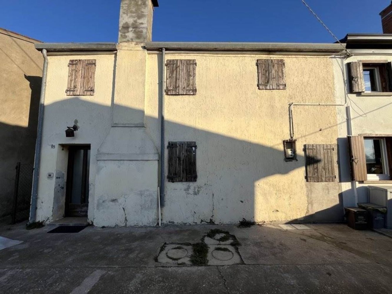 4 rooms House in Noventa Vicentina, Italy No. 85385