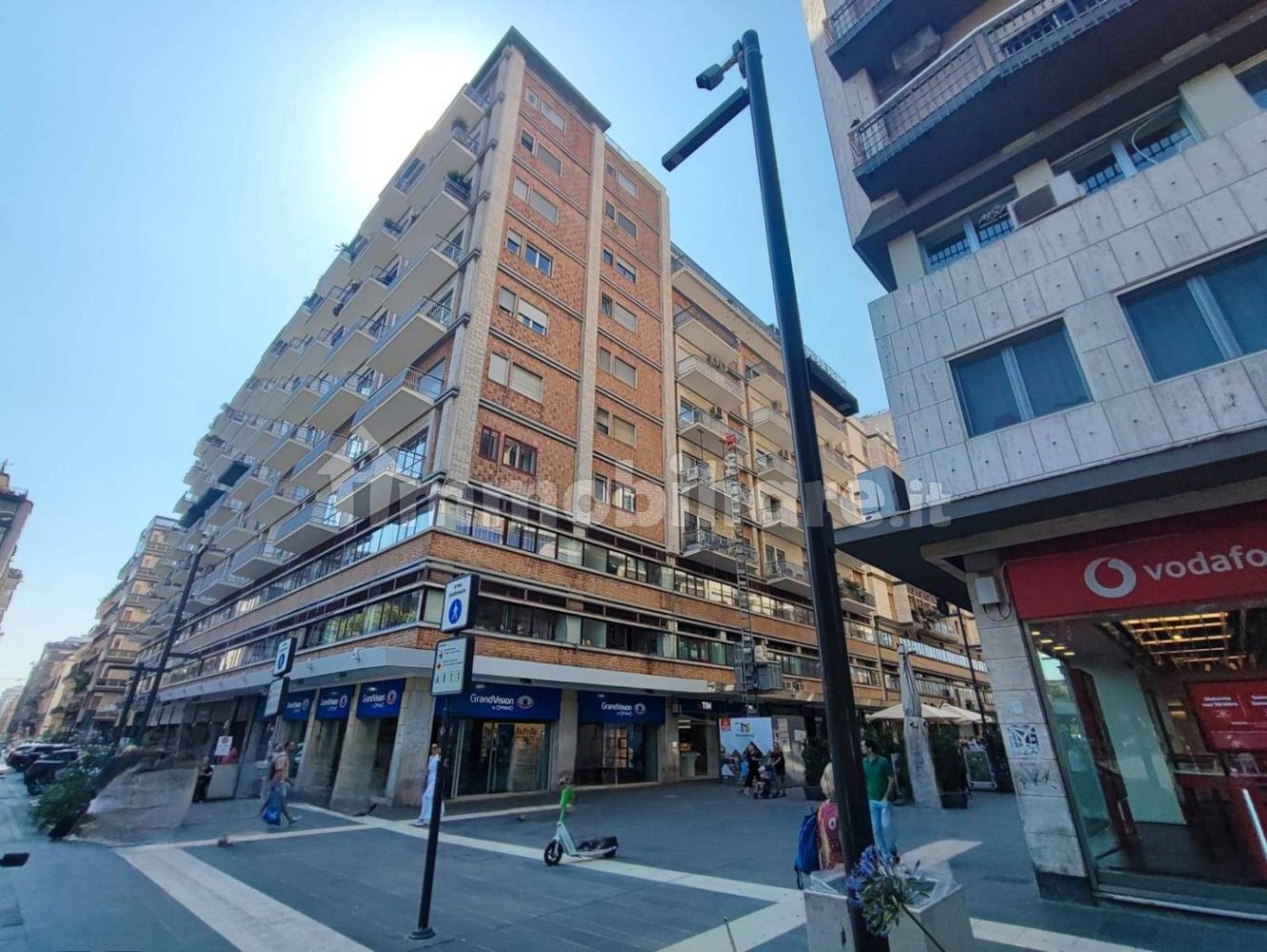 3 bedrooms Penthouse in Bari, Italy No. 283846