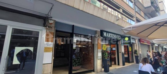 3 bedrooms Penthouse in Bari, Italy No. 283846 8