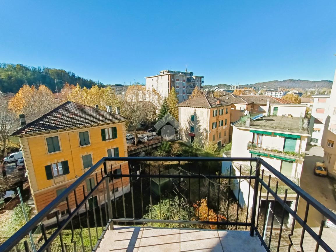 4 rooms Apartment in Arquata Scrivia, Italy No. 174639