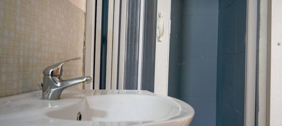 1 bedroom Apartment in Milan, Italy No. 294603 10