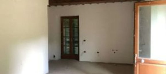 25 rooms House in Barberino di Mugello, Italy No. 44954 12