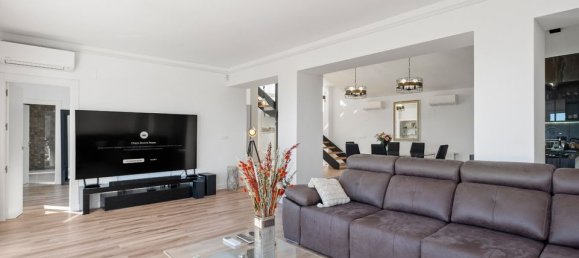 4 bedrooms Villa in Calpe, Spain No. 189225 25