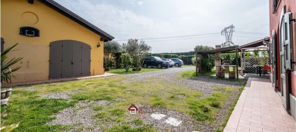 4 rooms Villa in Modena, Italy No. 176892 4