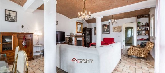 4 rooms Villa in Modena, Italy No. 176892 23