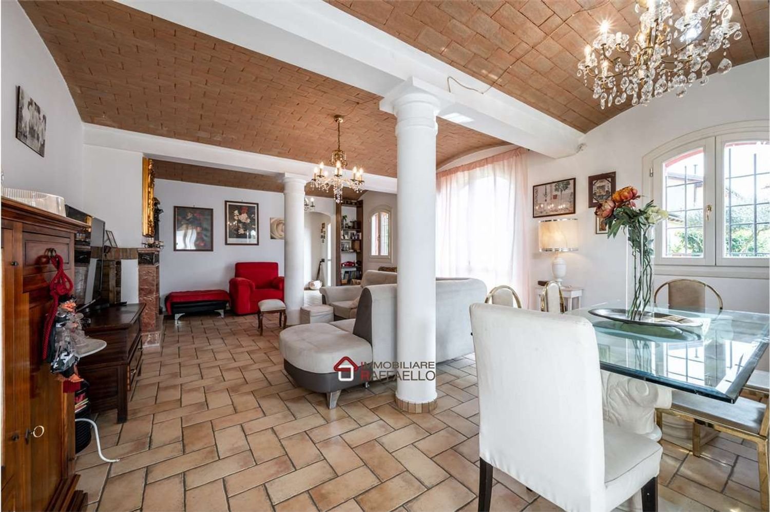 4 rooms Villa in Modena, Italy No. 176892