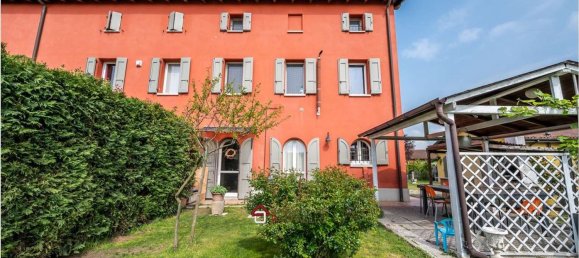 4 rooms Villa in Modena, Italy No. 176892 6