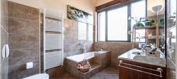 4 rooms Villa in Modena, Italy No. 176892 33