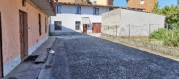 Gewerbliche Immobilie in Cremona, Italy 117m², Nr. 373766 8