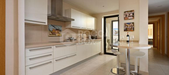 3 bedrooms Apartment in Marbella, Spain No. 175944 7