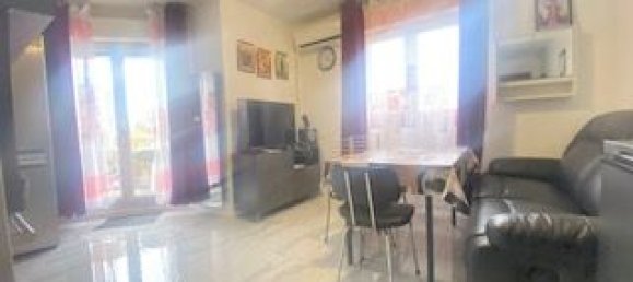 1 bedroom Apartment in Bobigny, France No. 182341 6