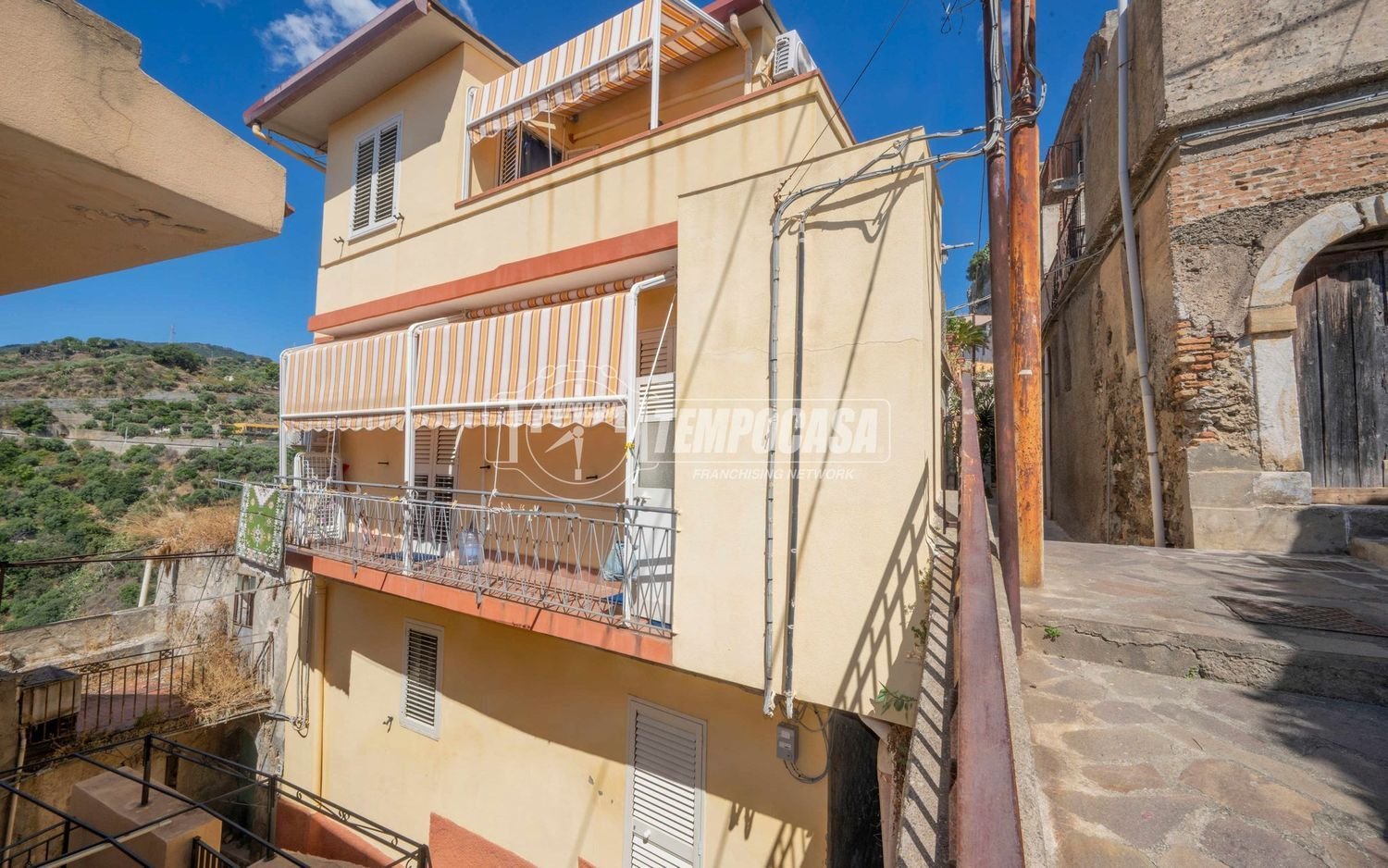 Квартира с 3 комнатами в Скалетта Дзанклеа, Италия № 262303