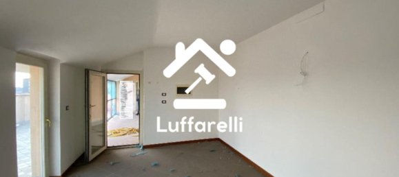 5-salle Appartement à Abbiategrasso, Italy No. 7852 3