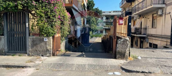 1-Zimmer Garage in Sant'Agata li Battiati, Italy, Nr. 356218 6