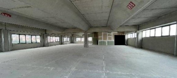  مستودع في Torricella Verzate, Italy 576متر مربع رقم 315023 12