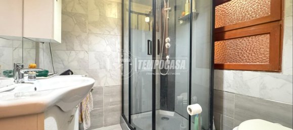 Casa de 5 habitaciónes en Caravino, Italy No. 35979 10