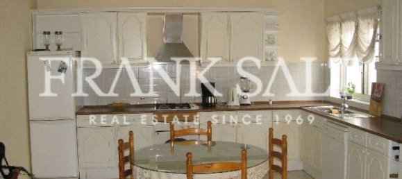 3 غرف نوم طابقين في Kappara, Malta رقم 3133 3