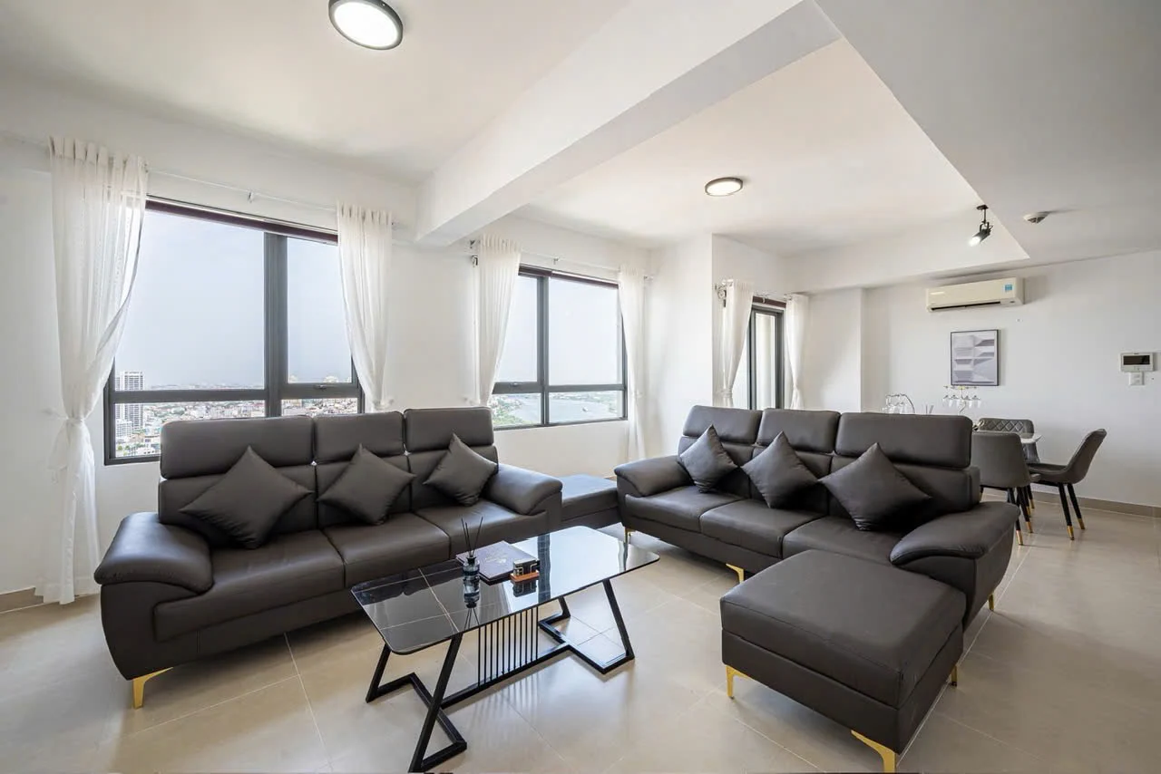 4 dormitorios apartamento en alquiler en Thu Duc, Ho Chi Minh, Vietnam № 75193