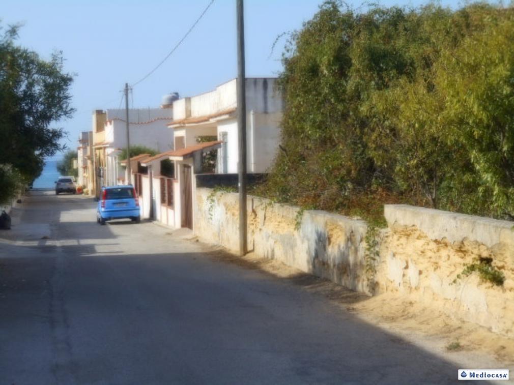 Земельный участок 500м² в Кастельветрано, Италия № 159063