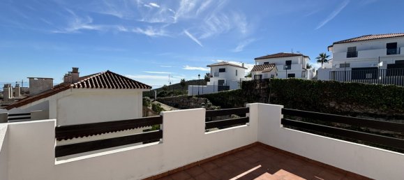3 bedrooms Penthouse in La Duquesa, Spain No. 151598 27