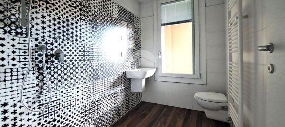 1 chambre Appartement à Milan, Italy No. 305670 11