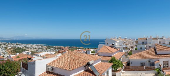 4 bedrooms House in Alcorrin, Spain No. 81182 30