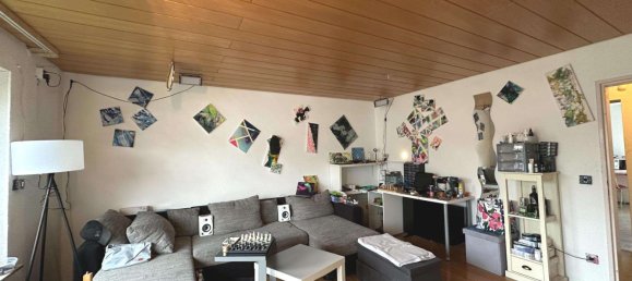 Квартира с 3 спальнями в Reutlingen, Германия № 23910 2