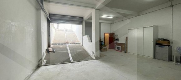 Almacén de 2 habitaciónes en Manfredonia, Italy No. 28058 10