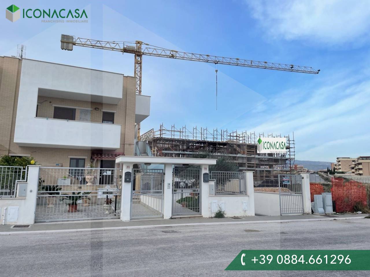 Almacén de 2 habitaciónes en Manfredonia, Italy No. 28058