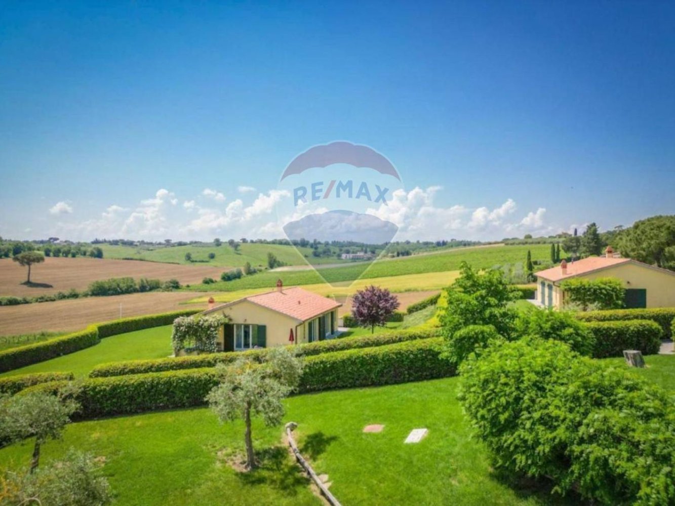 Casa de 4 habitaciónes en Cortona, Italy No. 57060