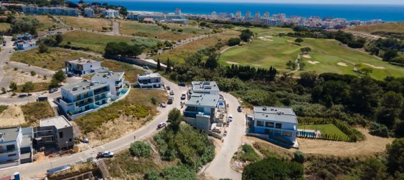 Terrain à Almada, Portugal 666m² No. 69579 5