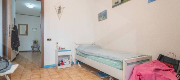 2 Schlafzimmer Wohnung in Ciampino, Italy, Nr. 283152 45