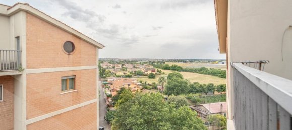 2 Schlafzimmer Wohnung in Ciampino, Italy, Nr. 283152 3