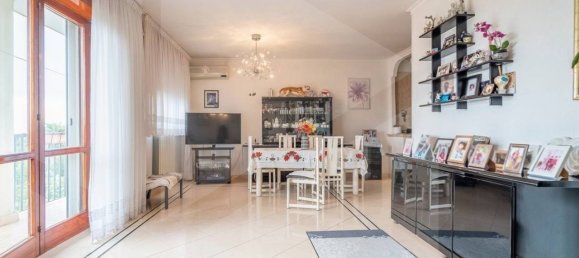 2 Schlafzimmer Wohnung in Ciampino, Italy, Nr. 283152 22