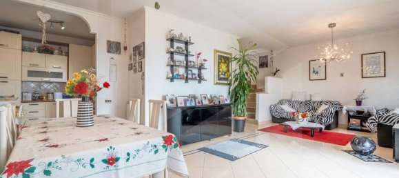 2 Schlafzimmer Wohnung in Ciampino, Italy, Nr. 283152 24