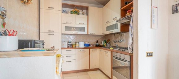 2 Schlafzimmer Wohnung in Ciampino, Italy, Nr. 283152 28