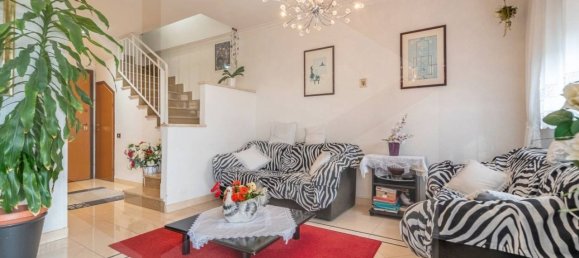 2 Schlafzimmer Wohnung in Ciampino, Italy, Nr. 283152 14