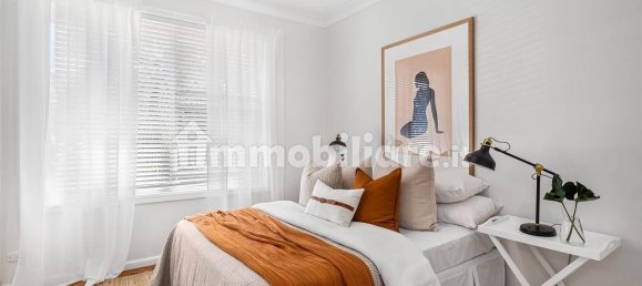 4 bedrooms Apartment in Florence, Italy No. 361810 2