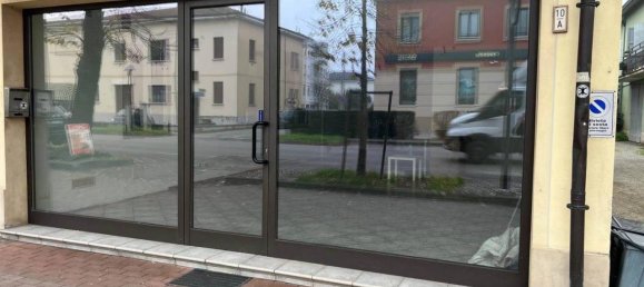 Дом с 7 комнатами в Кампеджине, Италия № 30309 10