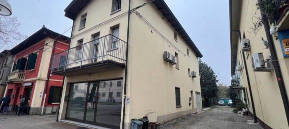 Дом с 7 комнатами в Кампеджине, Италия № 30309 26