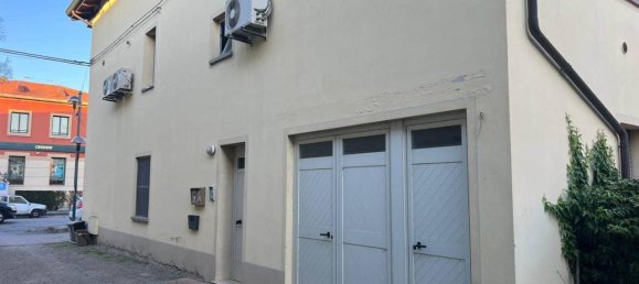 Дом с 7 комнатами в Кампеджине, Италия № 30309 8