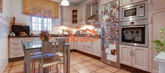 5 chambres Maison à Cordoba, Spain No. 160874 11