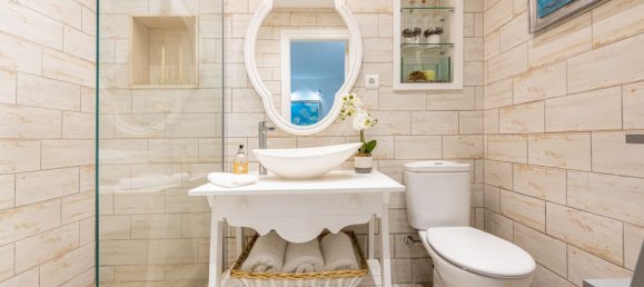 2 Schlafzimmer Haus in Marbella, Spain, Nr. 30098 7