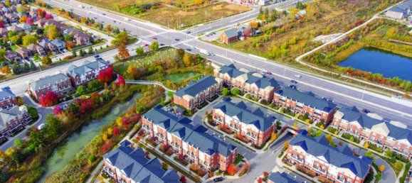 2 غرف نوم منزل في Oakville, Canada رقم 528 3