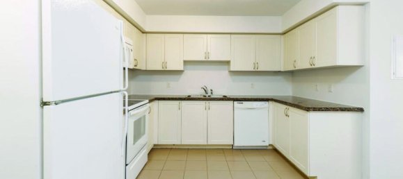 2 غرف نوم منزل في Oakville, Canada رقم 528 11