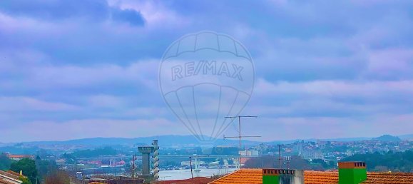 Дом с 2 спальнями в Вила Нова ди Гая, Португалия № 24365 4