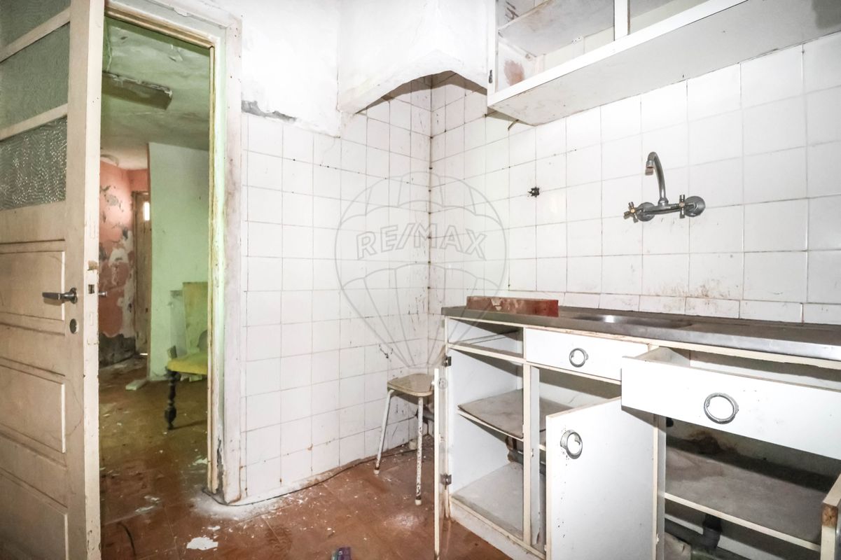 Дом с 2 спальнями в Вила Нова ди Гая, Португалия № 24365