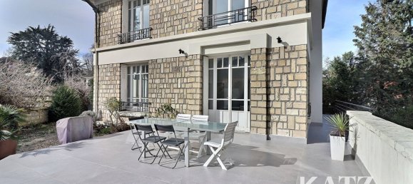 Casa de 6 dormitorios en Vaucresson, France No. 163192 3