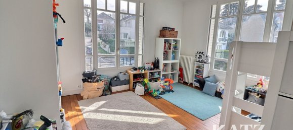 Casa de 6 dormitorios en Vaucresson, France No. 163192 13